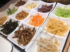 贵阳丝娃娃-苗乡楼·酸汤鱼·贵州菜(成都悠方店)
