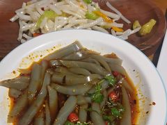 -隔壁老王·家常云南菜(花巷店)