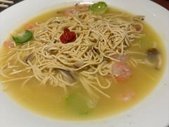 -桂满陇·蟹黄小笼汤包(中山公园店)