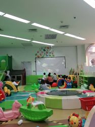 -孩子王童乐园(武汉永旺店)