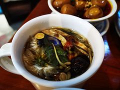 -炉小二铜锅牛蛙•川湘菜(三里屯店)