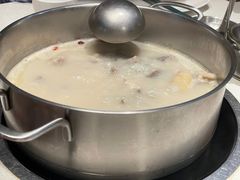 -煲王粤菜餐厅(中侨中心店)