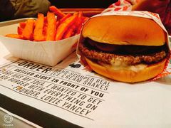 -FATBURGER 特富客汉堡(外交公寓店)