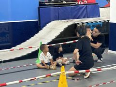 -八爪矩阵极限运动馆·儿童平衡车·感统训练(南海子公园校区)