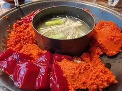 翘脚牛肉清汤鸳鸯锅-乡当俏老火锅