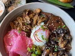 -Ameigo梅果·云贵川bistro(长宁来福士店)