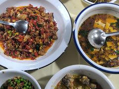 -笨罗卜浏阳菜馆(星沙店)