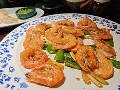 姜葱锅气爆炒明虾-粤·向群饭店(麓景路店)
