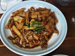 -李东农庄(中南百草园地标店)