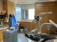 -上海仁爱医院口腔科 · 种植