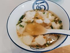 -财兜兜大黄山小馄饨