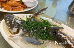 Farm-style Steamed Freshwater Wuchang Bream