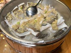 -凤阁楼果木烧鹅(鹤山陈山店)