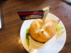 -拉亚汉堡经典餐厅(商城路店)