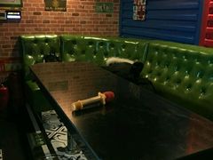 -嘉年华KTV(人民路店)