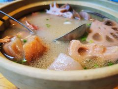 莲藕排骨汤-顺香居·老字号湖北菜(江汉路店)