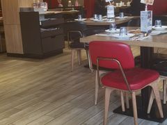 大堂-必胜客(新中纬店)