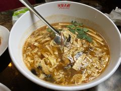 酸辣汤-闻道食府烙饼卷带鱼(原车耳营店原大觉寺店)