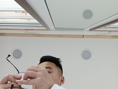 -翰佐蔡司小乐圆·依视路星趣控·暴龙眼镜折扣店