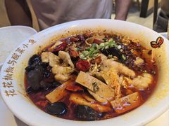-渝是乎川渝小炒(新世界百货望京店)
