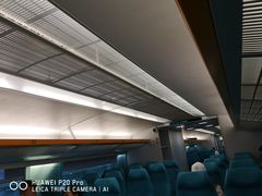 -龙阳路磁悬浮列车总站-停车场