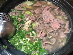 -乐山食古香跷脚牛肉