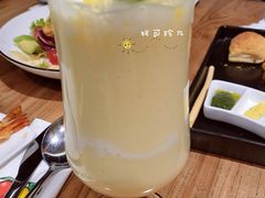 芒果奶昔-安妮意大利餐厅(世贸天阶店)