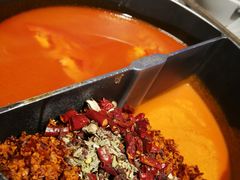 番茄鸳鸯锅-热火朝天鲜切牛肉火锅(南强街巷店)