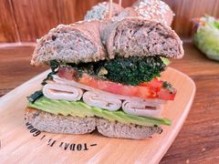 -Catch Bagel(芳草地店)