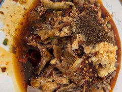 拌剔骨肉-温记府廟豆汤饭·始于1955年(海椒店)