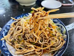 -十二忠手拉面(五福店)