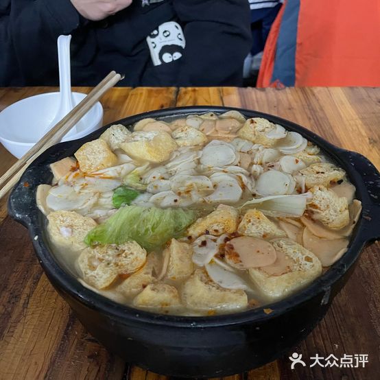 龙记正宗过桥米线(红环路店)