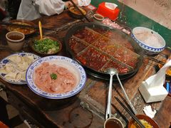 -周小明火锅(黑金冠社区店)