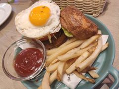-Dazzling Cafe 蜜糖吐司专卖店