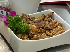 -三头牛·潮汕牛肉生蚝火锅 (夏湾店)