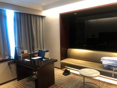 -上海龙之梦万丽酒店