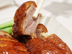 至爱玫瑰桶子油鸡-太兴餐厅(东方广场分店)