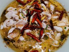 经典老坛酸菜鱼-辣些鱼·眉山老坛大骨酸菜鱼(南方商城店)