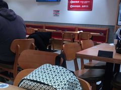 大堂-南城香·饭香串香馄饨香(青年路店)