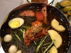 -马路牙子烧烤音乐酒馆(望京店)