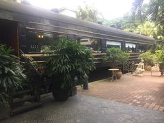-火车头法国西餐厅