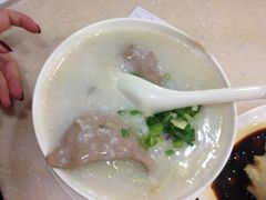 艇仔粥-洪利粥店茶餐厅