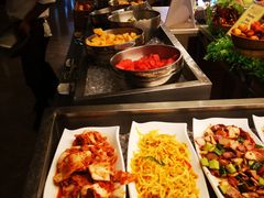 -三亚湾海居铂尔曼度假酒店