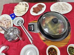 -花苑美食横琴生蚝火锅(拱北粤华路店)