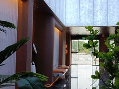 -奢月酒店(成都华西二院锦江院区三圣花乡地铁站店)