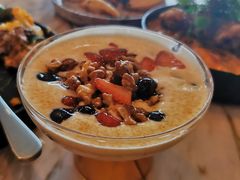 野莓核桃蜂蜜希腊酸奶-The Rug Cafe(王府中环店)