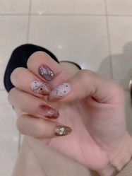 -沫儿·美甲美睫·半永久·皮肤管理