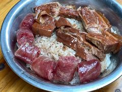 -梁阿婆廿年老牌扣肉糯米饭