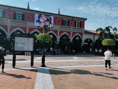 -佛罗伦萨小镇广佛名品奥特莱斯(疏港路店)