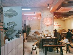 大堂-四小区火锅·巷子里的重庆火锅(花照壁店)